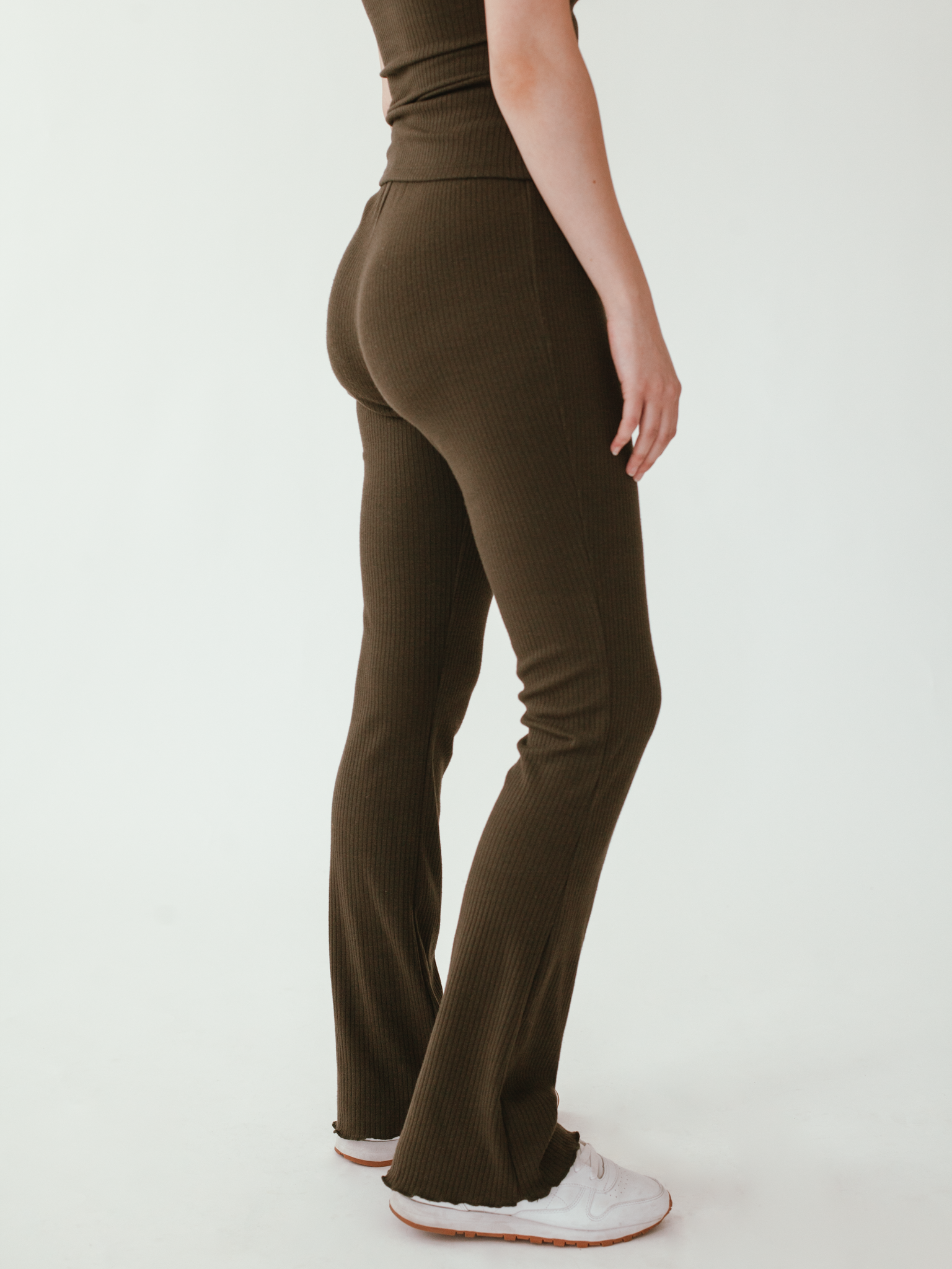 Ribbed Knit Pants in Camel